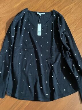 Chicos Eyelet shirt size medium nwt